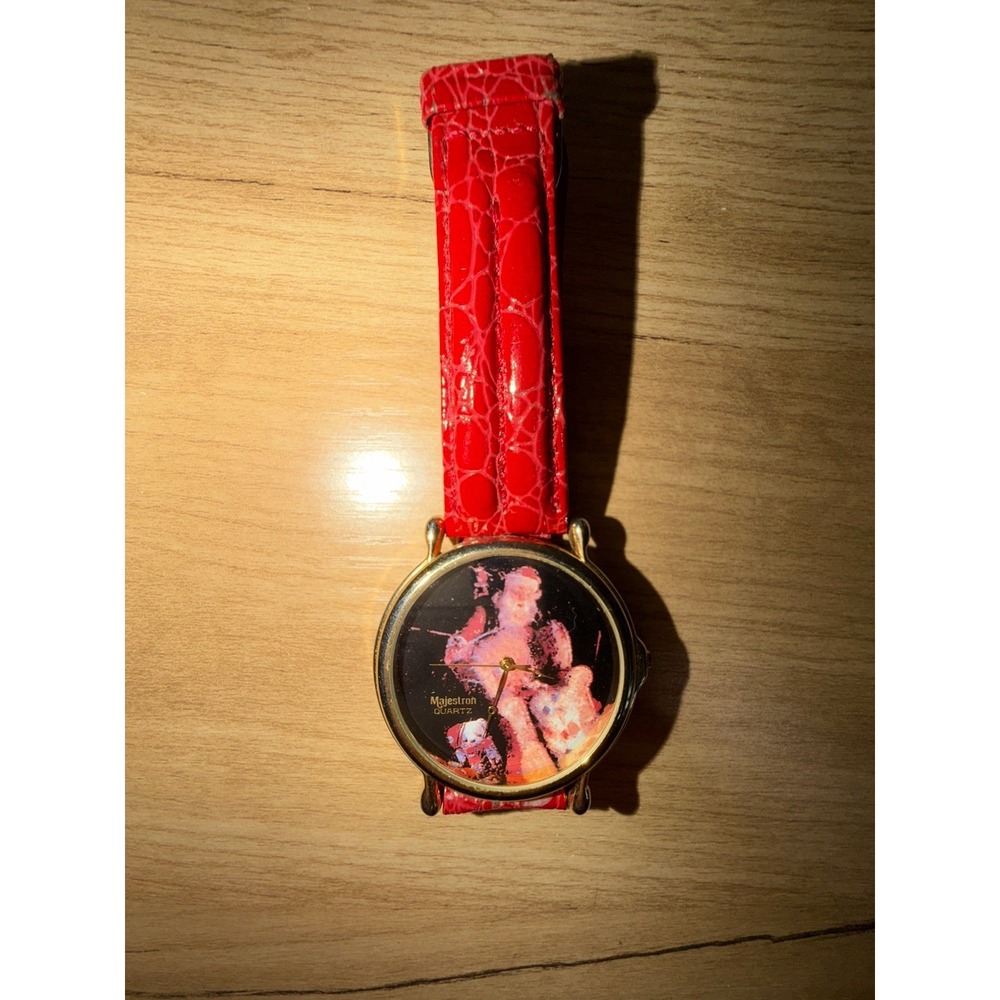 Majestron Analog Wristwatch Red Buckle Band Quartz Movement Santa Clause